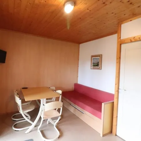 Au Coeur Des Volcans, Confortable Avec Terrasse, 2 Ch, Animaux Acceptes, Tennis, Jeux Pour Enfants - Fr-1-742-445 *
